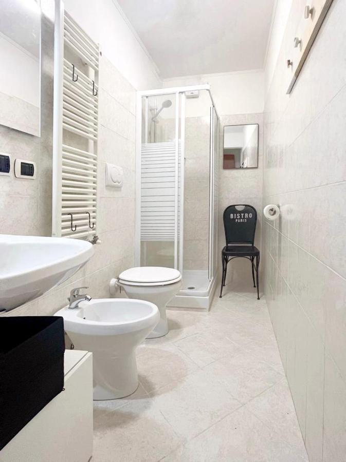 A Casa Di Pizz - Bilocale Con Parcheggio Privato Apartment Savona Ngoại thất bức ảnh